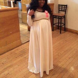 Custom made maternity dress